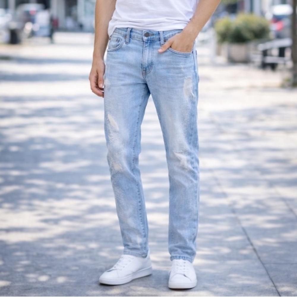Old Navy Light Blue Bleach Splatter Men’s Jeans 29x30